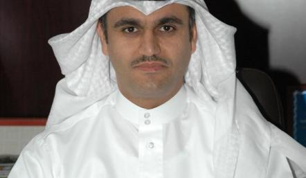 بلدية المنطقة الجنوبية تقوم بتشجير وتزيين المنطقة استعداداً لمعرض البحرين الدولي للطيران