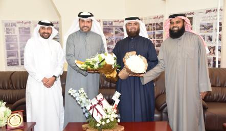 بلدية "الجنوبية" تكرم مدير الموارد البشرية وتشيد بجهوده وعطائه