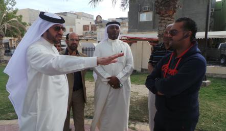 مدير عام البلدية الجنوبية والعضو البلدي عبدالله بلال يقومان بجولة تفقدية للدائرة الأولى