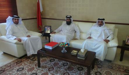 مدير عام بلدية "الجنوبية" يستقبل العضو البلدي محمد البلوشي