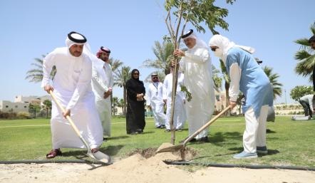 As part of its efforts to intensify agricultural and afforestation work Cooperation between the Southern Municipality and "Riffa Views" to increase the green area