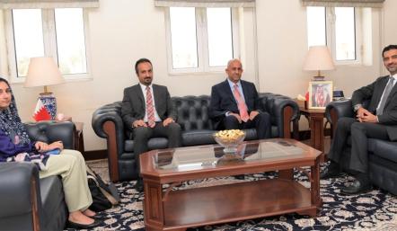 المبارك يستعرض التعاون المشترك مع المنسق  المقيم لأنشطة الأمم المتحدة