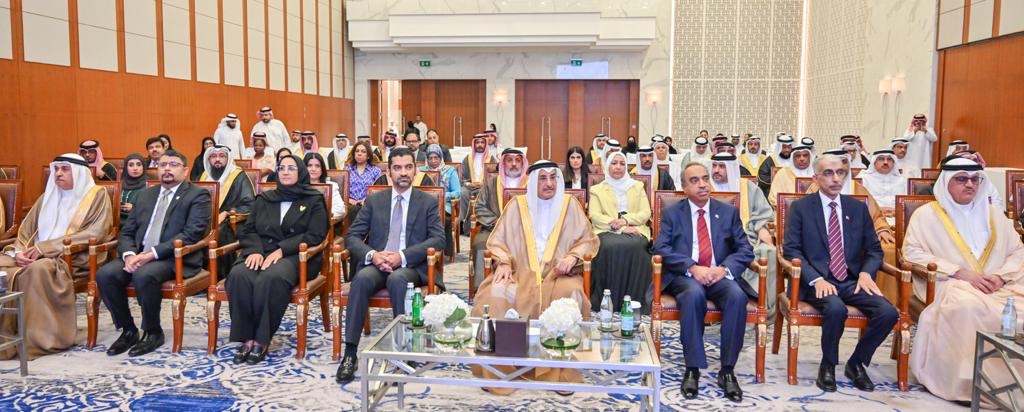 لدى رعايته حفل تكريم رؤساء وأعضاء مجلس أمانة العاصمة والمجالس البلدية.. معالي الشيخ خالد بن عبد الله: المجالس البلدية إحدى مرتكزات العمل الوطني وشريك أساسي في البناء والتطوير لتلبية تطلعات المواطنين