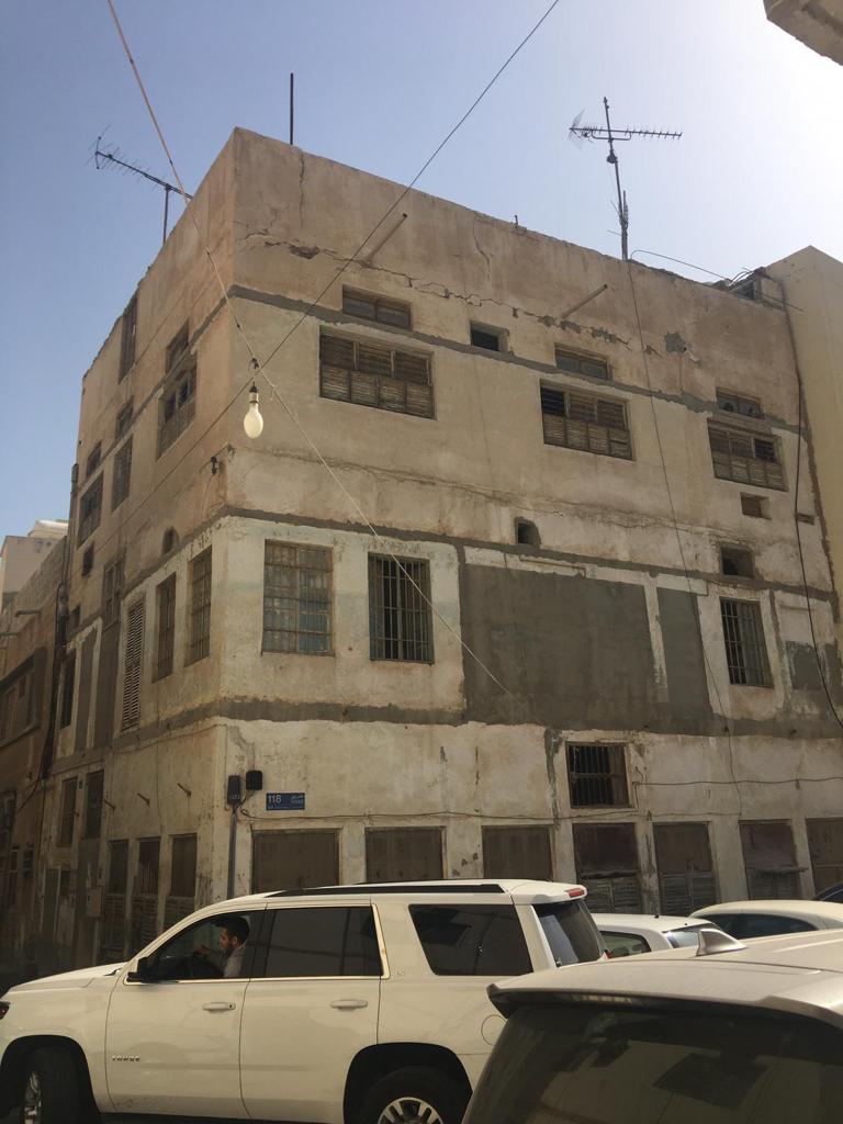 شكوى سقوط مبنى
