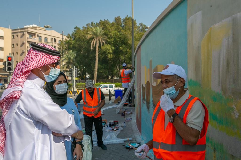 أكبر جدارية بمناسبة العيد الوطني