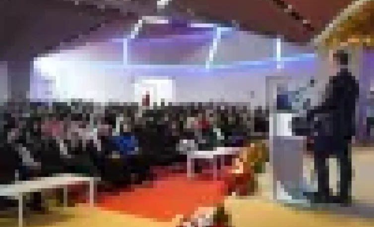 بلدية الجنوبية تنتهي من إجراءات نقل سوق الرفاع المركزي إلى الموقع المؤقت البديل